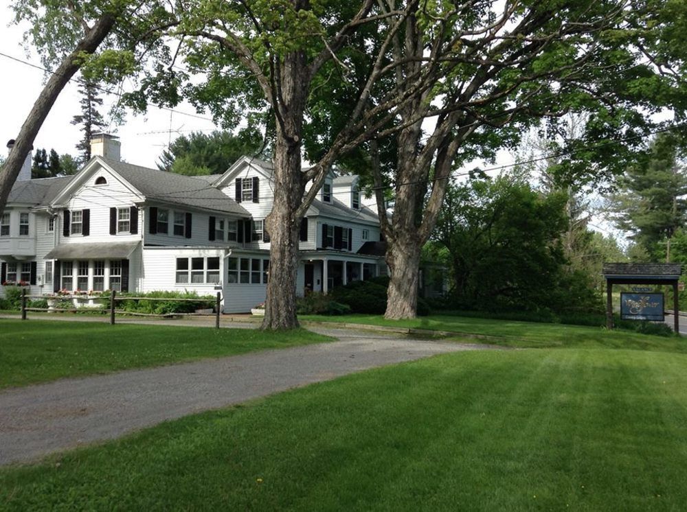 Windflower Inn Great Barrington Bagian luar foto