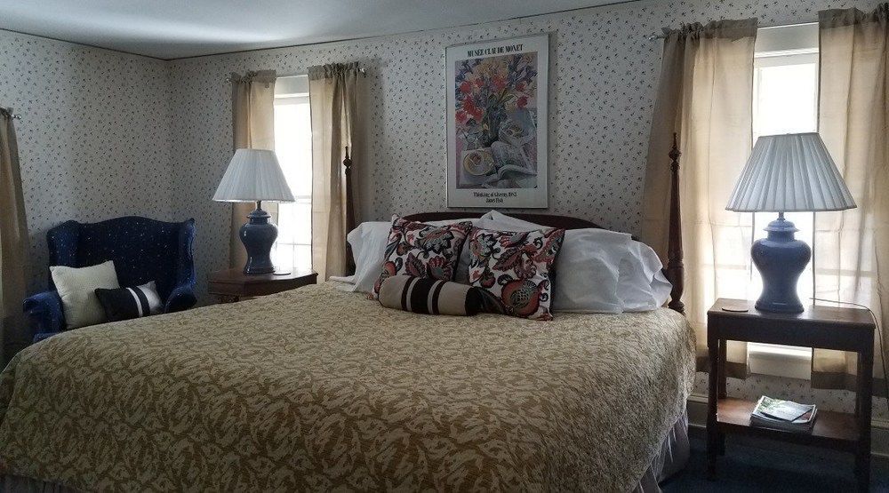 Windflower Inn Great Barrington Bagian luar foto