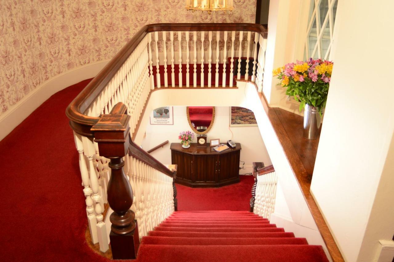 Windflower Inn Great Barrington Bagian luar foto